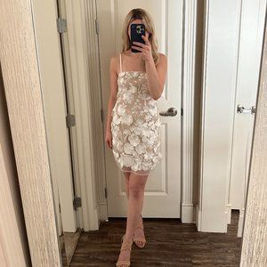 L'abeye - CASABLANCA FLORAL APPLIQUE MINI DRESS